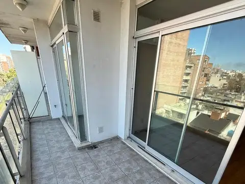 Departamento en Alquiler con 1 cocheras