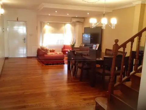 Corrientes al 2800 entre Santo Domingo y Puerto Rico