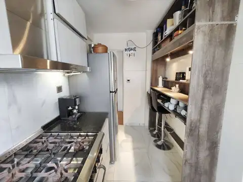 4 AMBIENTES RECICLADO A NUEVO EN PISO ALTO EN PALERMO NUEVO