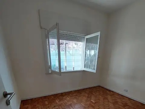 Falucho 100