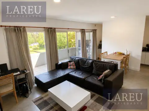 Departamento en  Venta con renta, en Bosque Alto