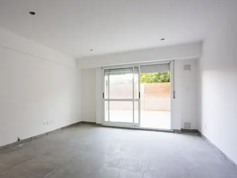 VENTA DEPTO UN DORMI CON PATIO A ESTRENAR