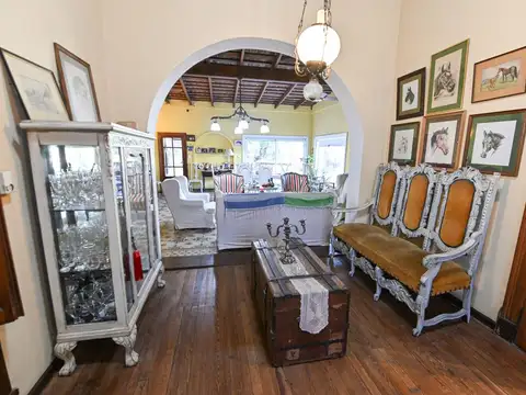 Casa en Venta con 1 cochera