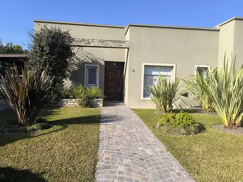 Barrio Cerrado La Montura