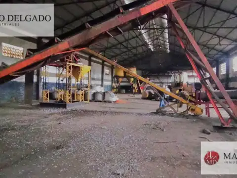 Depósito - Galpón de  3000 m2 totales en Venta en Quilmes