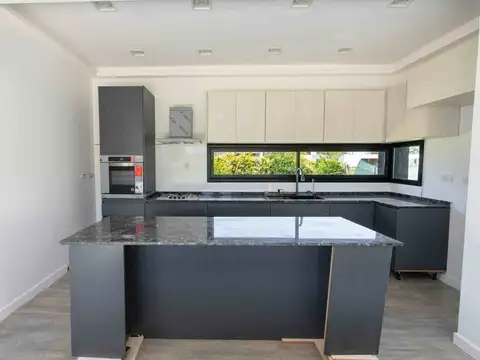 Lote 412 400