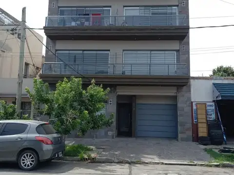 Alquiler de departamento 2 ambientes con balcon en Wilde