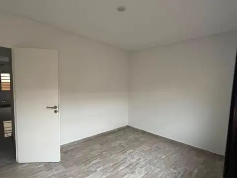 Depto Tipo Casa en Venta de 1 dormitorio