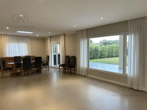 Casa en alquiler en Arenas del Sur