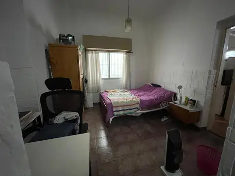 Depto Tipo Casa en Venta 50 años