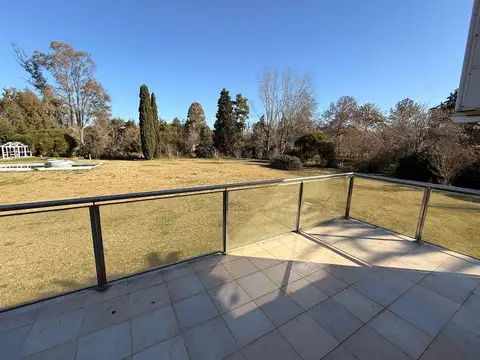 Casa Chalet  en Venta en El Remanso, Exaltación de la Cruz, G.B.A. Zona Norte
