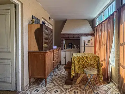 Depto Tipo Casa en Venta 44 años