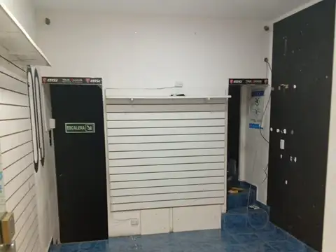 Local en alquiler en Belgrano galeria Rio de la Plata