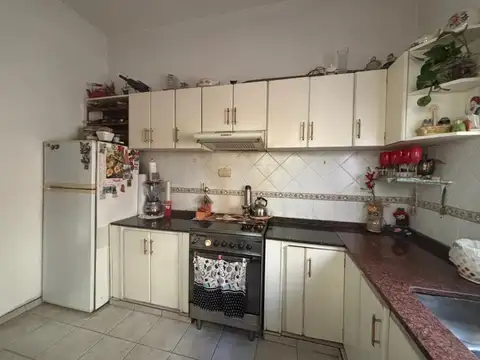 VENTA PH 6 AMBIENTES BARRIO BARRACAS