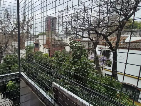 Oportunidad! 3 Ambientes con Balcón en Lo Mejor de Saavedra Para Reciclar* 2° X Esc en Edif Cuidado
