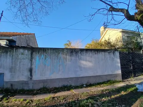 Terreno en venta en Béccar San Isidro en calle Lonardi 1800