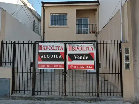 CASA EN VENTA - CHILAVERT