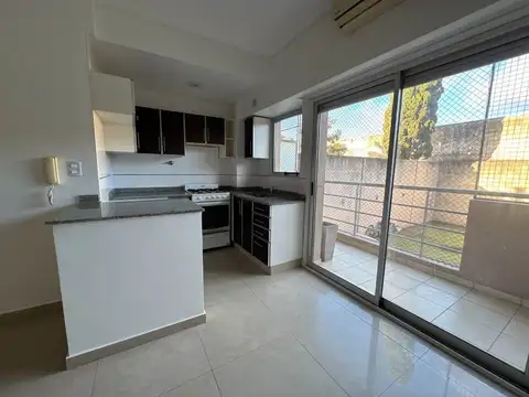 Departamento en Venta en Monte Castro, USD 105.000