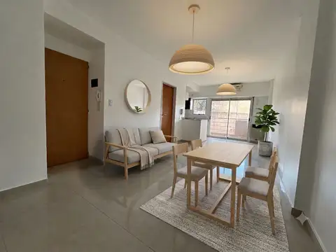 DEPTO VENTA 2 AMB BALCÓN LUMINOSO MONTECASTRO