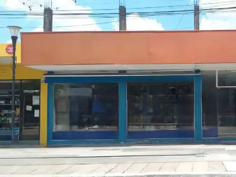 Local en Venta 24 años