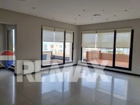 Calle Punta Atlas 2400