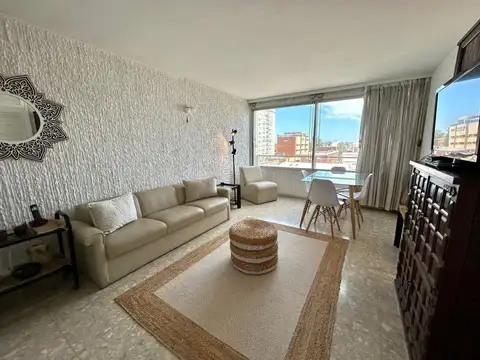 VENTA APARTAMENTO 1 DORMITORIO Y MEDIO PENINSULA