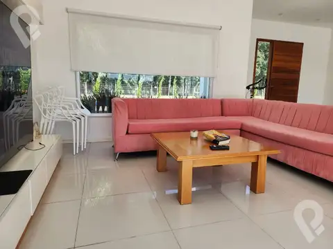 Casa en Alquiler Temporal de 3 dormitorios