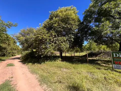 Terreno en Venta 20  mts Fondo