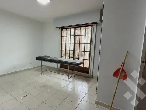 Oficina en Alquiler en Neuquén, $ 7.000.000