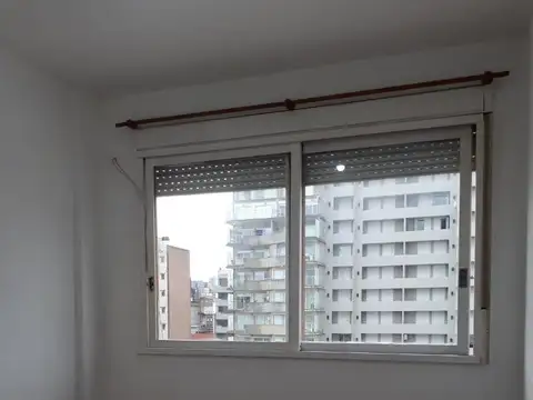 Departamento en Alquiler en Centro, $ 360.000