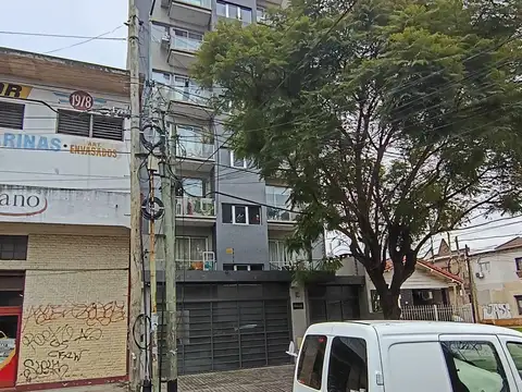 Intendente Ernesto Grant 300, Piso 6