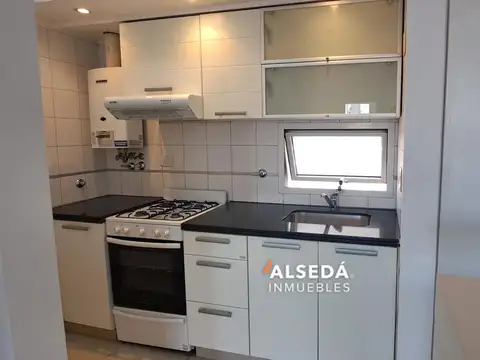 Departamento en Alquiler en Centro, $ 550.000