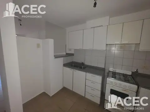 Departamento en Alquiler en República De La Sexta, $ 450.000