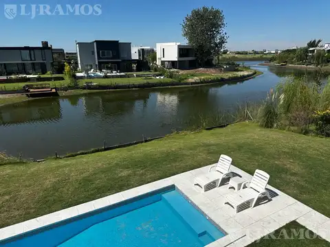 Casa en Venta en El Cantón - Barrio Islas, USD 298.000