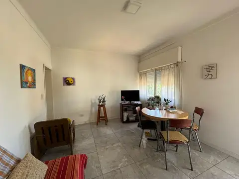 Depto Tipo Casa en Venta en Haedo, USD 85.000