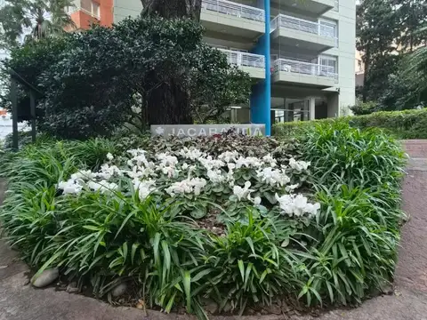 Rosales 2600