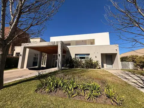 Barrio Santa Guadalupe 100