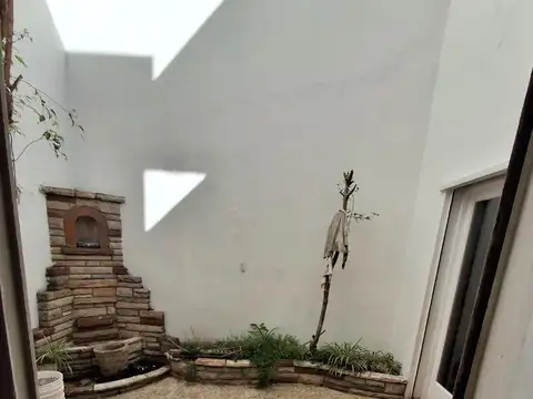 Casa en Alquiler 40 años