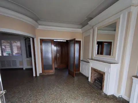 Excelente Casa, Coch y terraz, 216m cubiertos, Darwin 500