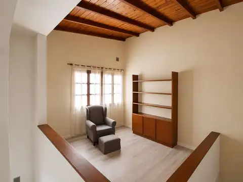 Casa 3 ambientes con 2 baños