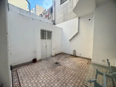 Depto Tipo Casa en Alquiler de 3 ambientes