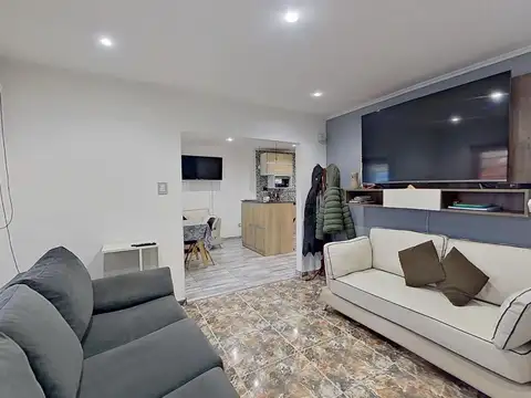 VENTA Casa 3 amb reciclada Ideal vivienda y emprendimiento Quilmes Oeste