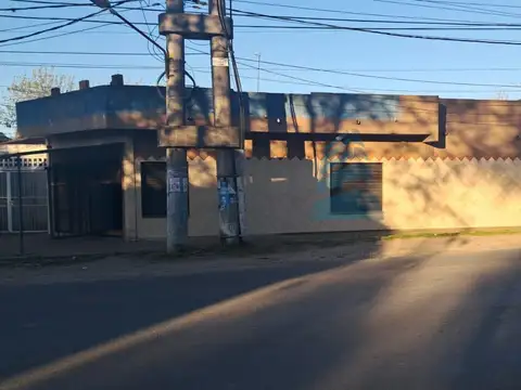 ALQUILER LOCAL   GALPÓN 400M - AV. PACHECO - PTE DERQUI, PILAR