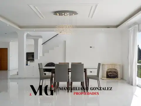 Casa en Venta al Oeste