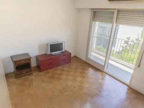 Departamento de 1 Dormitorio con balcon al frente