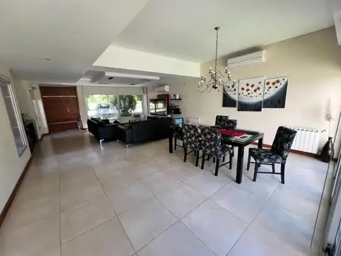 Casa en Venta de 6 dormitorios