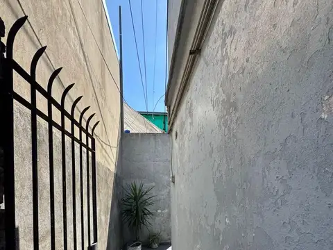 Depto Tipo Casa en Alquiler de 2 ambientes