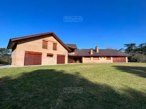 Propiedad en venta en Pilar del Este con casco y lote