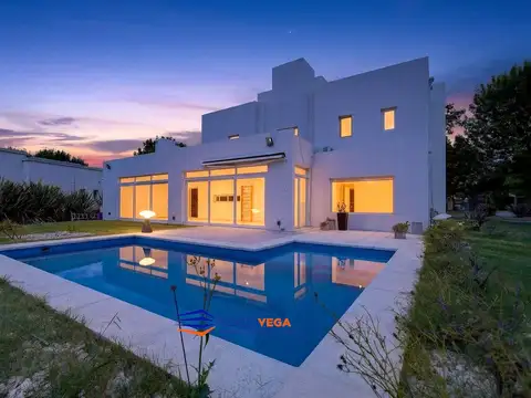 Casa en Venta al Noroeste