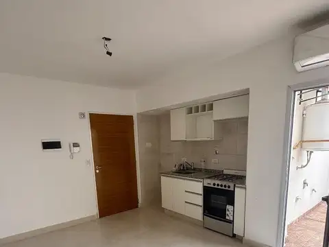 Departamento en Venta en Versalles, USD 93.000